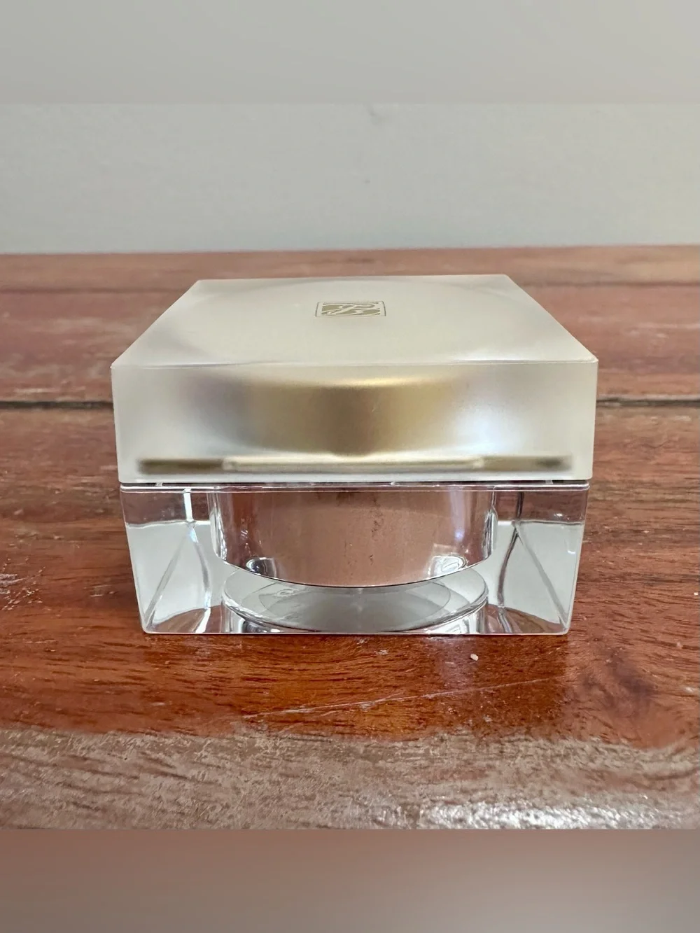 NWT Estee Lauder So Ingenious Multi-Dimension Loose Powder - Brown and Gold